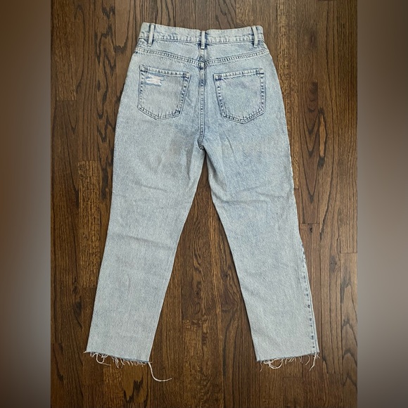 PacSun Light Wash Ripped Jeans Size 25 - Picture 2 of 4
